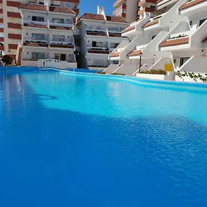 Casa Las Flores With Heated Pool, Only 490 Meters To The Beach, Balcony, Wifi Apartment